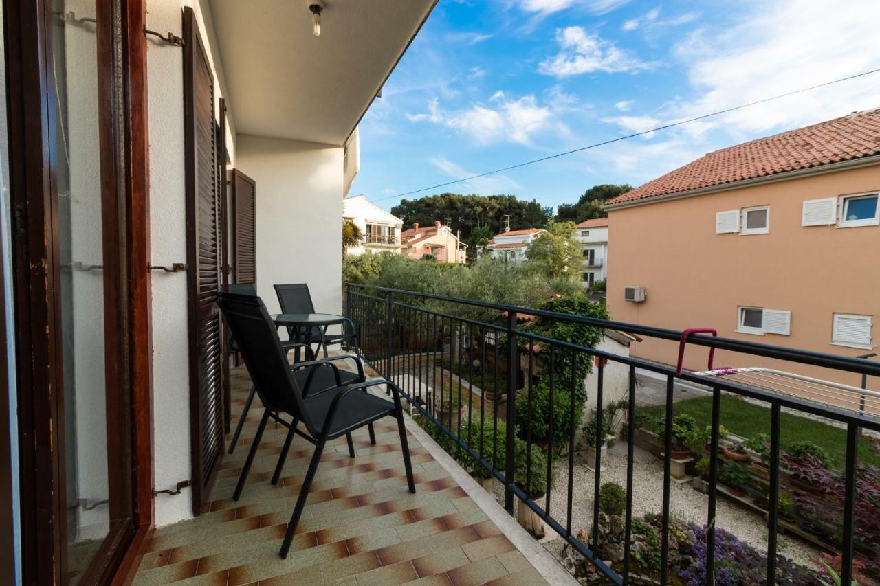 Apartment Beautiful Garden By Rent Istria Poreč Exterior foto